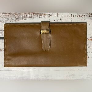 Stylish Tan Leather Clutch